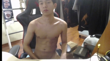 Holayvng  04-09-2021 video asstoy